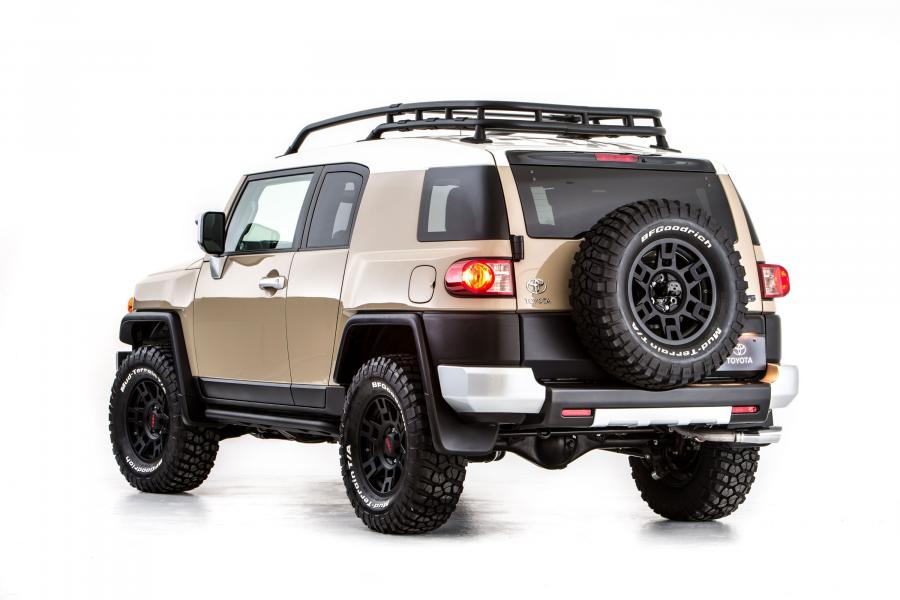  Toyota FJ-S Cruiser 2012 года  (фото 13 из 14)